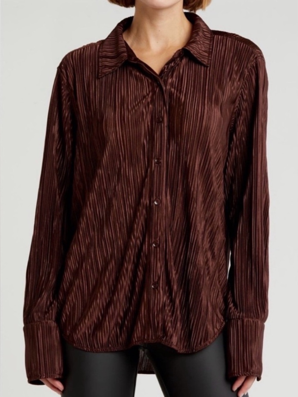 Good American |  Button
Down Plisse Blouse in Dark Brown
Size L/XL